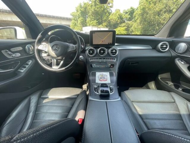 M-BENZ賓士 GLC300  第5張相片