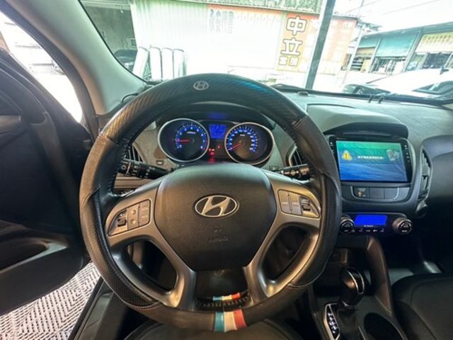 HYUNDAI現代 IX35  第4張相片