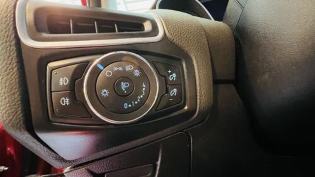 FORD福特 FOCUS  第13張相片