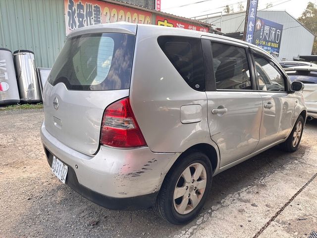 NISSAN日產 LIVINA  第3張相片
