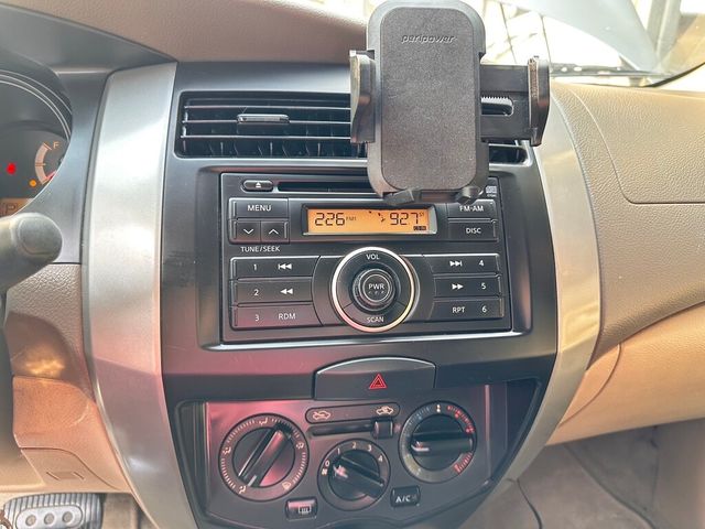 NISSAN日產 LIVINA  第8張相片
