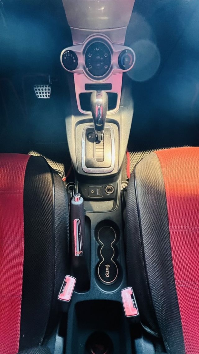 FORD福特 FESTIVA  第12張相片