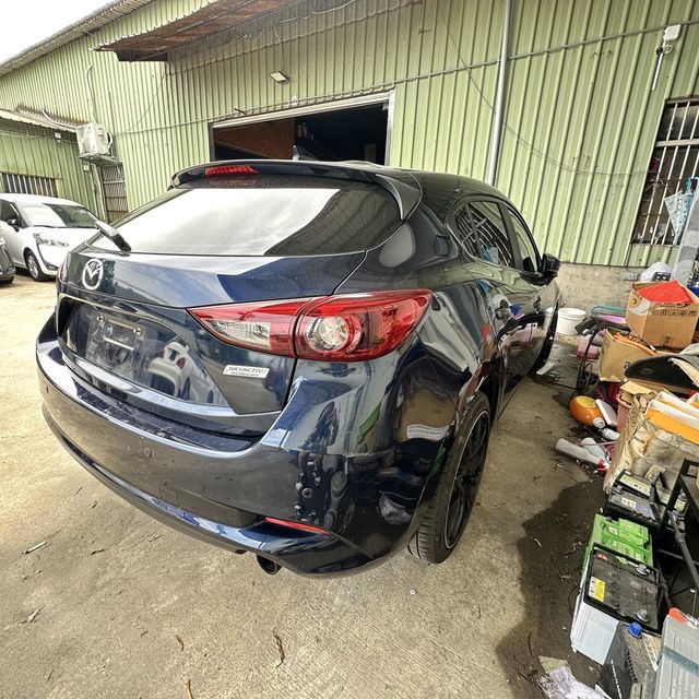 MAZDA馬自達 MAZDA 3  第2張相片