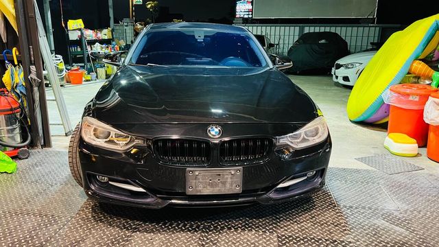 BMW寶馬 320I LCI  第3張相片