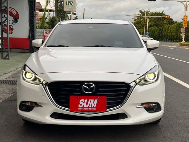 MAZDA3 旗艦版 BOSE音響.電動椅.抬頭顯示器.電子手煞.盲點.摸門解鎖等配備 屏東中古車推薦：汶松國際汽車  第2張相片