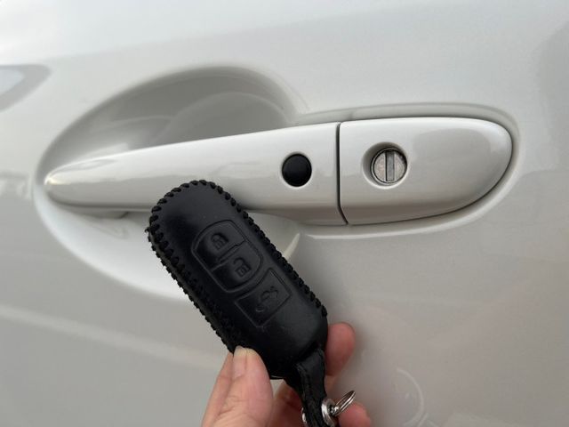 MAZDA3 旗艦版 BOSE音響.電動椅.抬頭顯示器.電子手煞.盲點.摸門解鎖等配備 屏東中古車推薦：汶松國際汽車  第10張相片