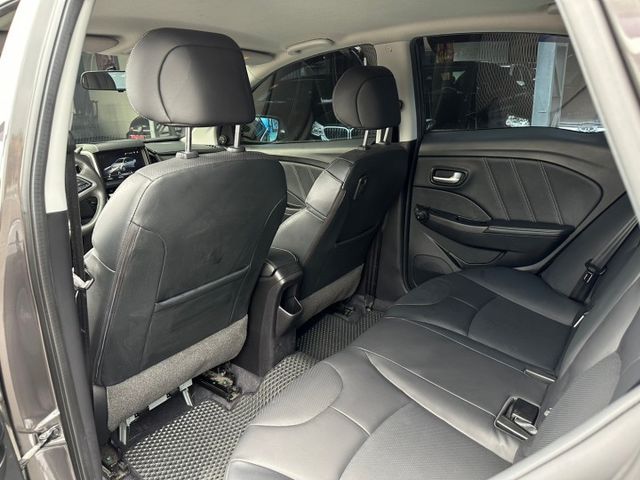 S3 AR智駕版 自動停車 LED頭燈 環景系統等配備 屏東中古車推薦：汶松國際汽車  第10張相片