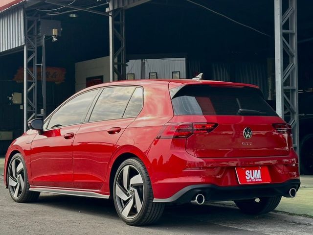 GOLF GTI 2.0 一手車 原廠保固中 資料齊全  ACC主動式智慧定速系統 換檔撥片 屏東中古車推薦：汶松國際  第4張相片