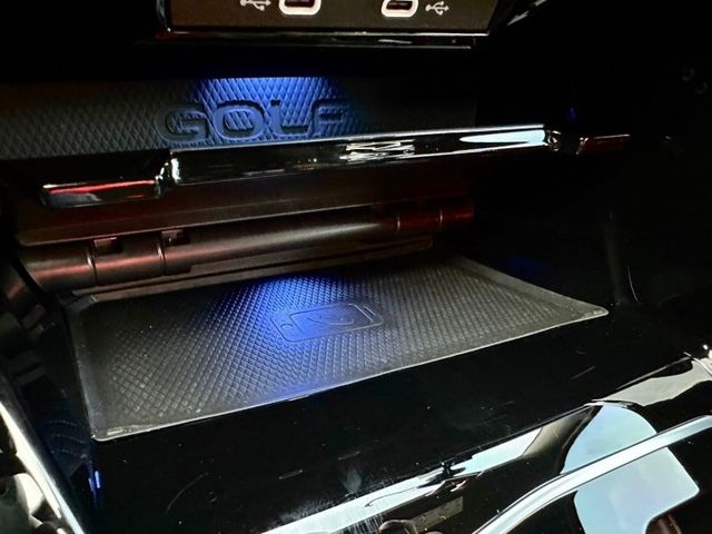 GOLF GTI 2.0 一手車 原廠保固中 資料齊全  ACC主動式智慧定速系統 換檔撥片 屏東中古車推薦：汶松國際  第17張相片
