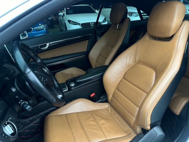 E250 AMG COUPE 鈑件原認證車 10向電動記憶坐椅/定速巡航/全景天窗等配備 屏東中古車:汶松國際  第8張相片