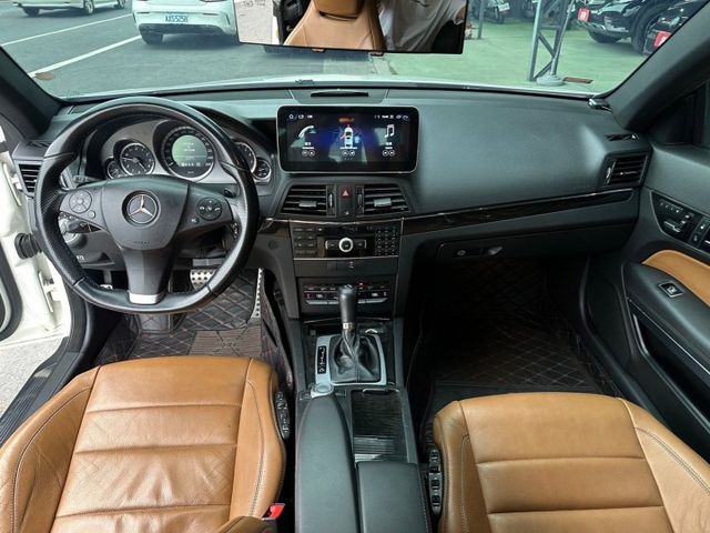 E250 AMG COUPE 鈑件原認證車 10向電動記憶坐椅/定速巡航/全景天窗等配備 屏東中古車:汶松國際  第9張相片