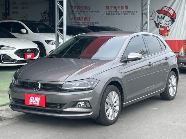 POLO 230TSI LIFE LED頭燈 前霧燈 雙區恆溫空調 倒車影像輔 免鑰匙啟動 屏東進口車推薦：汶松國際汽車  第1張相片