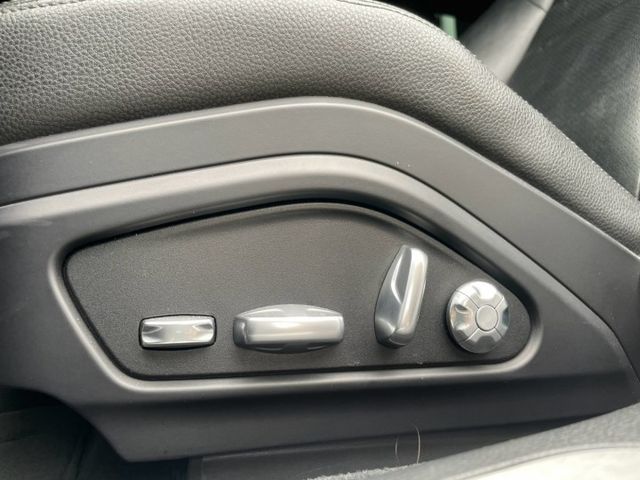 Panamera 4 全車選配169萬含電吸門 氣壓懸吊 360環景 全景天窗 跑車椅等配備屏東進口車推薦：汶松國際汽車  第14張相片