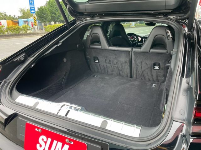 Panamera 4 全車選配169萬含電吸門 氣壓懸吊 360環景 全景天窗 跑車椅等配備屏東進口車推薦：汶松國際汽車  第20張相片