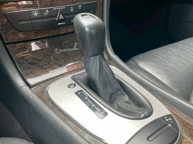 W211 E320 天窗 恆溫空調 定速 多功能方向盤 雙前電動座椅 屏東進口車推薦：汶松國際汽車  第14張相片