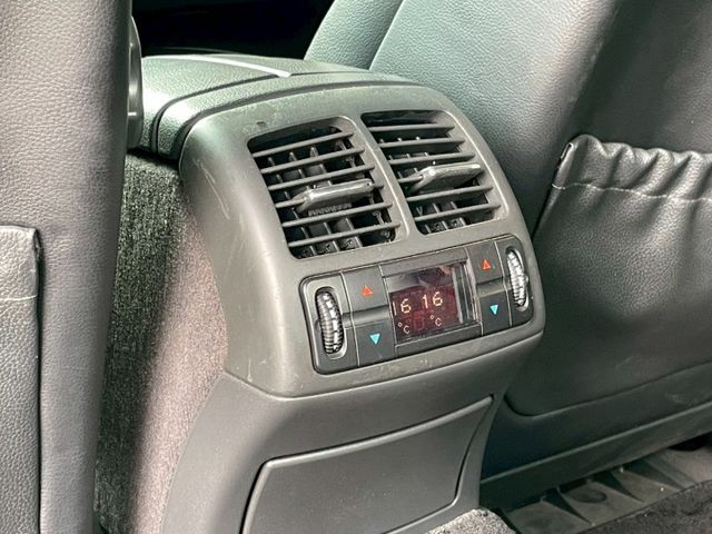 W211 E320 天窗 恆溫空調 定速 多功能方向盤 雙前電動座椅 屏東進口車推薦：汶松國際汽車  第15張相片