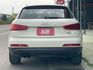 Q3 TFSI HID頭燈 換檔撥片 倒車顯影 電動座椅 恆溫空調 多功能觸碰螢幕 屏東進口車推薦：汶松國際汽車  第5張縮圖