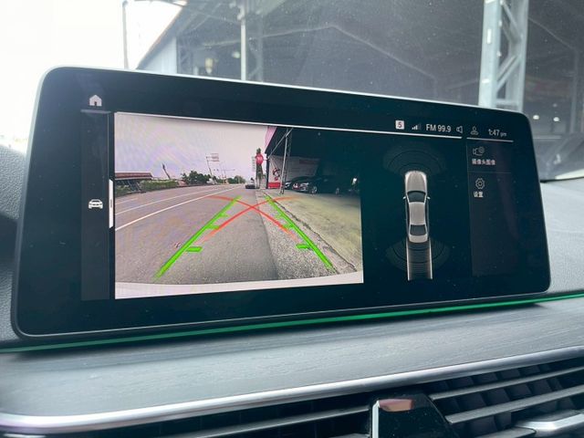 G30 530I 摸門解鎖 盲點偵測 定速跟車 Apple Carplay 電動尾門 天窗 屏東進口車推薦：汶松國際  第17張相片