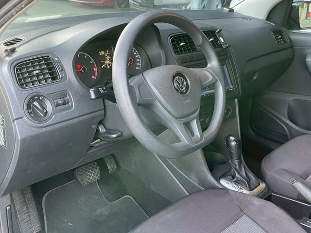 POLO 代步小車首選 低里程 倒車顯影 多媒體影音系統 導航系統 ISOFIX 屏東二手車推薦：汶松國際汽車  第6張相片