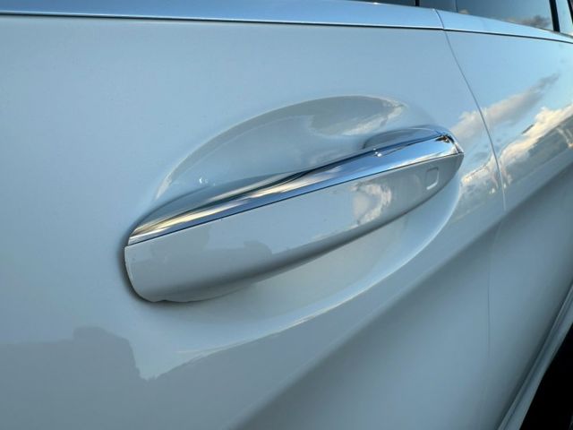 GLC300 AMG 盲點 抬頭顯示器 全景天窗 電尾門等配備 屏東進口車推薦：汶松國際汽車  第6張相片