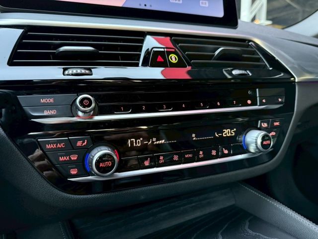 G30 530I Msport 電尾門 5AS智慧輔助套件 前後座椅加熱等配備 高雄進口車推薦：汶松國際汽車  第16張相片