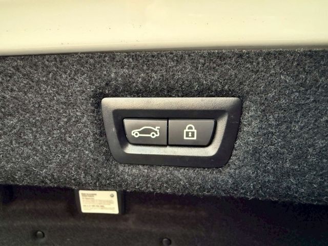 G30 530I Msport 電尾門 5AS智慧輔助套件 前後座椅加熱等配備 高雄進口車推薦：汶松國際汽車  第20張相片