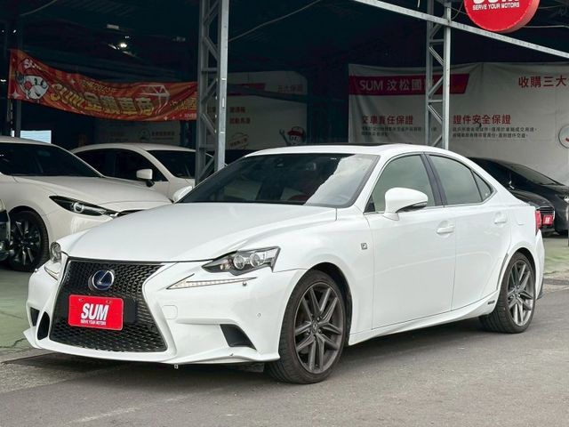 F-Sport Navi 馬克萊文森音響｜電動天窗｜LED光感應頭燈｜紅色皮椅等配備 屏東中古車推薦：汶松國際汽車  第1張相片
