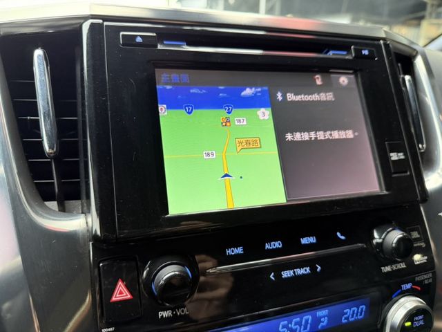 全車黑化 制動升級 蒙娜麗莎套件 流水一線尾燈 改裝鋁圈 避震器 卡鉗 屏東中古車推薦：汶松國際汽車  第16張相片