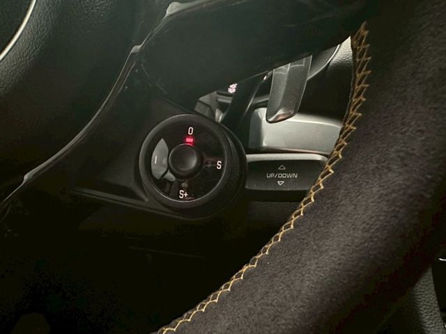 718 CAYMAN 里程保證可認證 跑車計時套件 電動升降尾翼 20吋鋁圈 改裝音響  屏東進口車推薦：汶松國際汽車  第8張相片