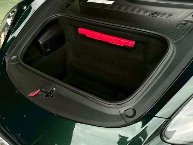 718 CAYMAN 里程保證可認證 跑車計時套件 電動升降尾翼 20吋鋁圈 改裝音響  屏東進口車推薦：汶松國際汽車  第16張相片