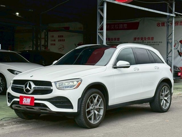 GLC300 AMG 認證車 全景天窗 柏林之音 盲點偵測 360環景等配備 屏東進口車推薦：汶松國際汽車  第1張相片