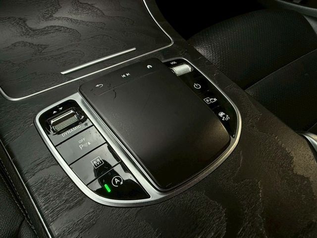 GLC300 AMG 認證車 全景天窗 柏林之音 盲點偵測 360環景等配備 屏東進口車推薦：汶松國際汽車  第13張相片