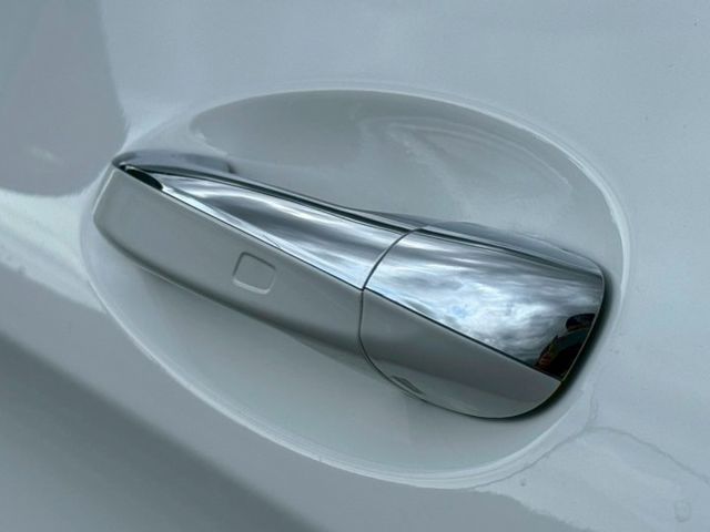 GLC300 AMG 認證車 全景天窗 柏林之音 盲點偵測 360環景等配備 屏東進口車推薦：汶松國際汽車  第20張相片