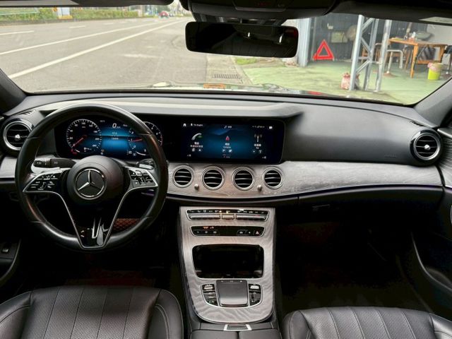 E350 AMG 夜色套件 認證車 整備中 屏東進口車推薦：汶松國際汽車  第8張相片