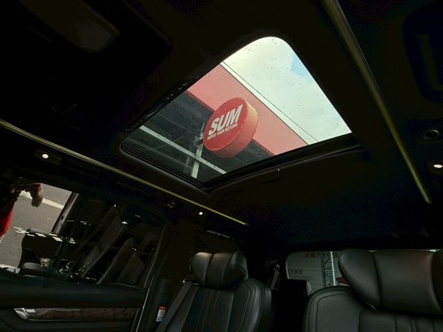 優雅兼霸氣霸氣六人商務車 原版件無事故無泡水 漂亮車 實跑保證 屏東商務車推薦:汶松國際汽車  第19張相片