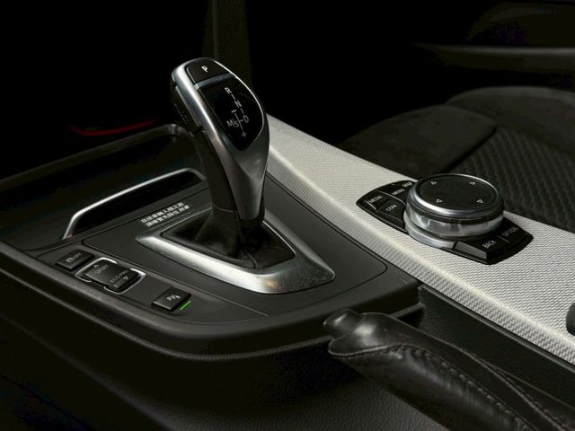 420I GC Msport版 龍麟尾燈 里程實跑 認證車 屏東進口車推薦:汶松國際汽車  第11張相片