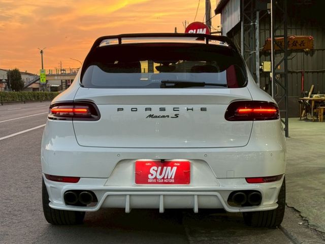 MACAN S 空力套件 定速  電動記憶座椅 跑計 環景系統 BOSE音響 屏東進口車推薦:汶松國際汽車  第5張相片