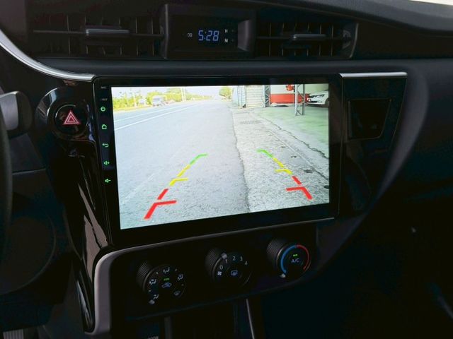 2017 Altis 優質代步首選 外觀內裝乾淨如新 安卓機已安裝 倒車顯影 屏東中古車推薦:汶松國際汽車  第12張相片