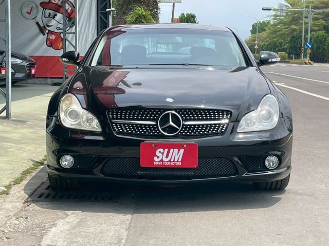 W219 CLS 550 AMG 定速 倒車顯影 多功能方向盤 恆溫空調 電動尾門  天窗 屏東進口車推薦：汶松國際汽車  第4張相片