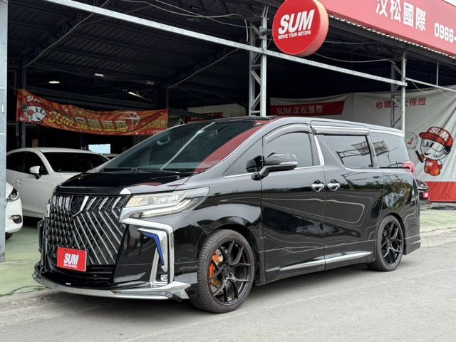 全車黑化 制動升級 蒙娜麗莎套件 流水一線尾燈 改裝鋁圈 避震器 卡鉗 屏東中古車推薦：汶松國際汽車  第1張相片