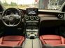 GLC300 COUPE 盲點偵測 摸們解鎖 免鑰匙啟動 360環景系統 定速 雙前電動座椅 四座加熱座椅 電動腳踢尾門  第10張縮圖