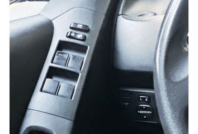 2014 TOYOTA YARIS E版  第11張相片