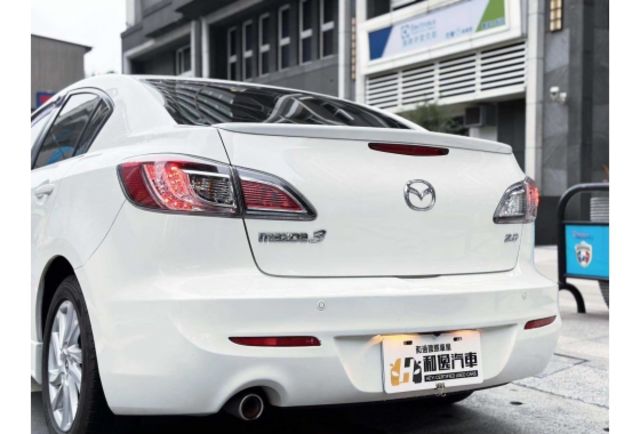 2011 Mazda3  第5張相片