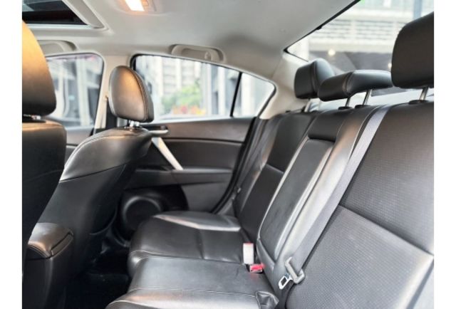 2011 Mazda3  第16張相片