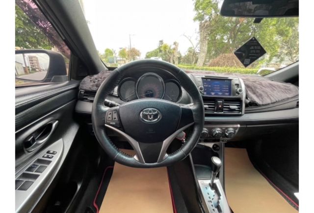 2016 Toyota Yaris S版1.5  第5張相片