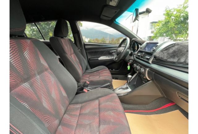 2016 Toyota Yaris S版1.5  第15張相片