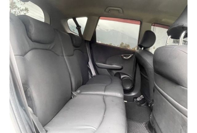 2010 HONDA FIT -VTI-S  第12張相片