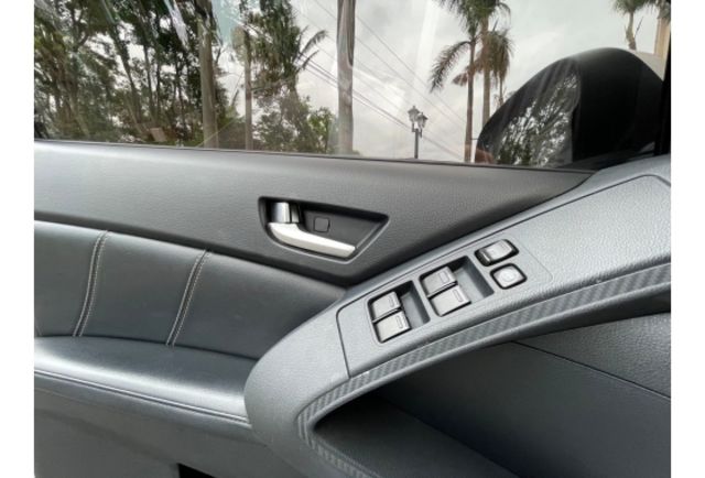 2016 Luxgen U6 Turbo ECO Hyper 1.8魅力型  第8張相片