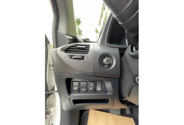 2016 Luxgen U6 Turbo ECO Hyper 1.8魅力型  第9張相片