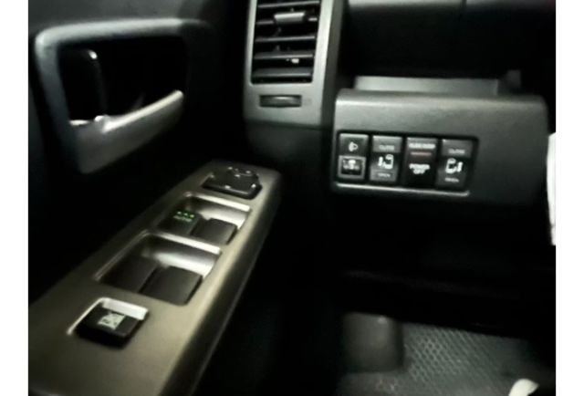 2009 MAZDA 5  第8張相片